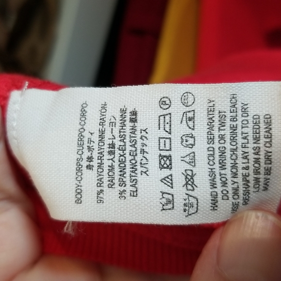 SALE* Free People poppy red FLOWY top or dress. Size Medium - Picture 6 of 6